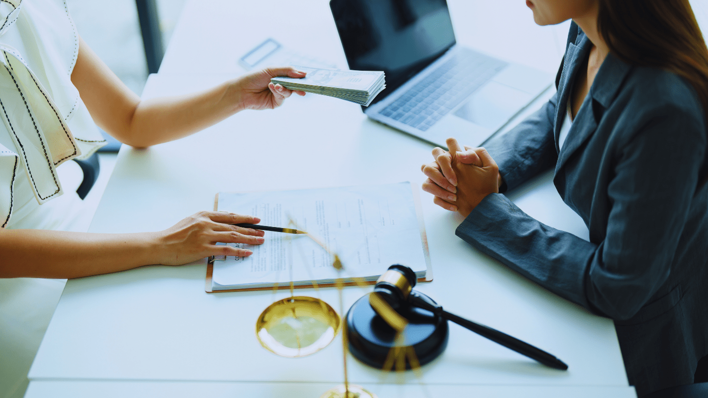 quem tem direito ao abono pecuniário