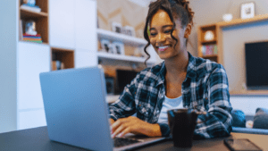 o que é trabalho híbrido