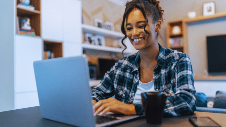 o que é trabalho híbrido